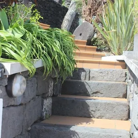 Appartement Sky T2, Vista Mar E Piscina Em Varadouro, Faial Capelo