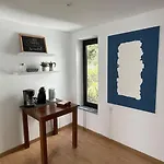 Appartement Sky T2, Vista Mar E Piscina Em Varadouro, Faial Capelo