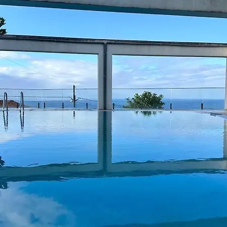 Sky T2, Vista Mar E Piscina Em Varadouro, Faial Appartement *