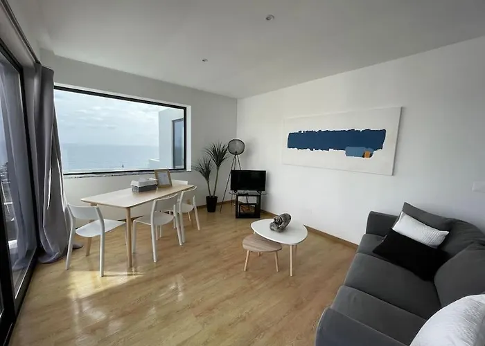 Sky T2, Vista Mar E Piscina Em Varadouro, Faial Appartement *