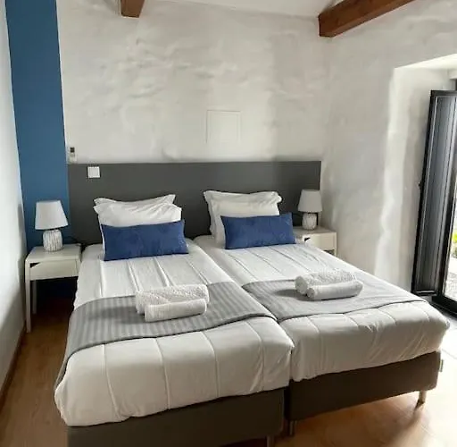 Sky T2, Vista Mar E Piscina Em Varadouro, Faial Appartement *