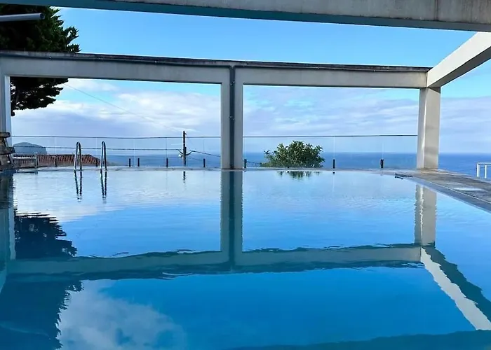 Sky T2, Vista Mar E Piscina Em Varadouro, Faial Appartement *